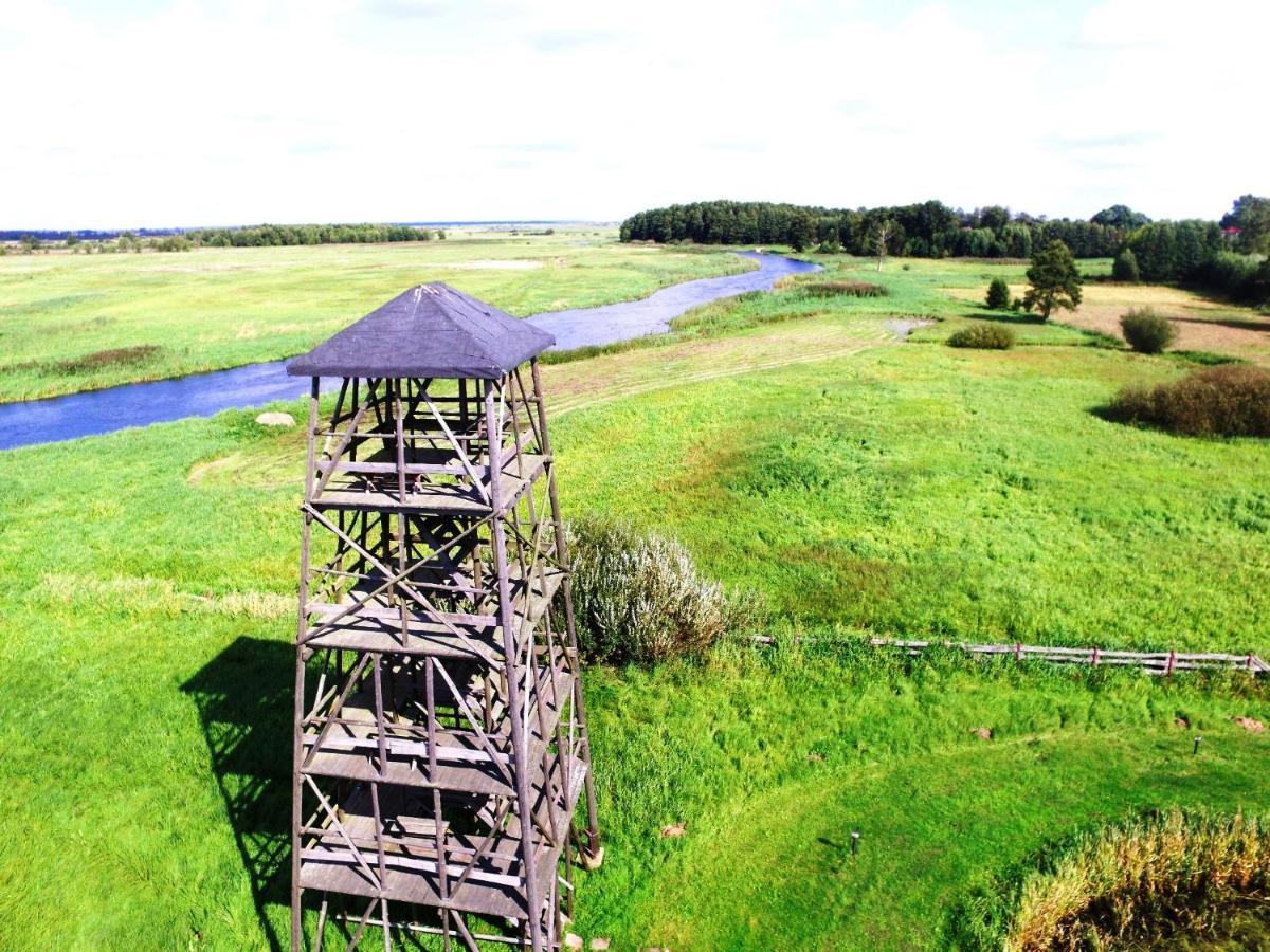 Апартаменты Wieza Nad Biebrza Dolistowo Stare Экстерьер фото