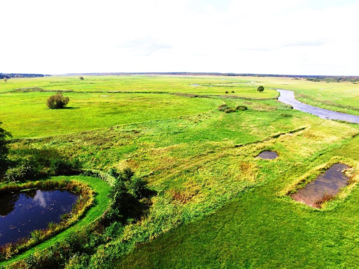 Апартаменты Wieza Nad Biebrza Dolistowo Stare Экстерьер фото